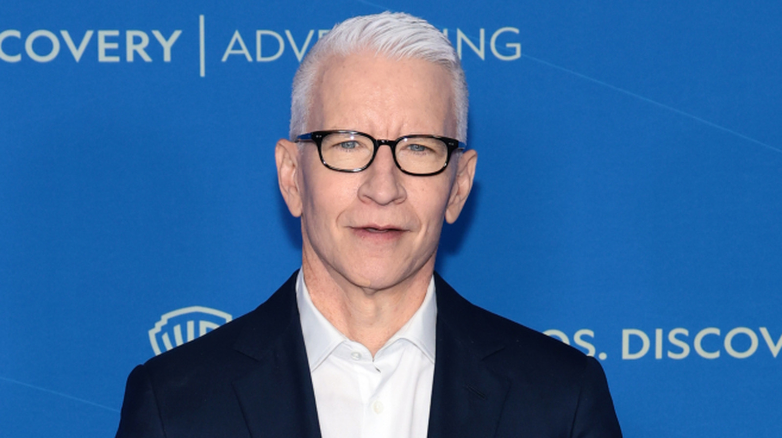 <a href="https://www.thelist.com/2177985/then-and-now-anderson-cooper-ageless-60-minutes-transformation-photos/" target="_blank">Then & Now: Anderson Cooper’s Ageless 60 Minutes Transformation, In Photos</a>