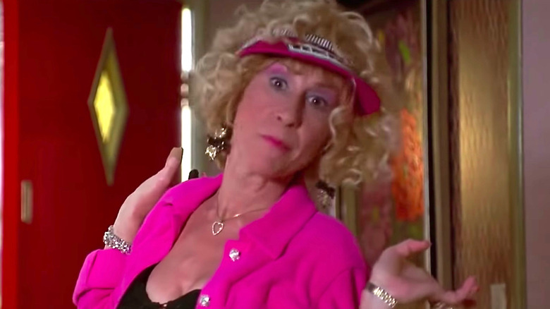 Rhea Pearlman in Matilda