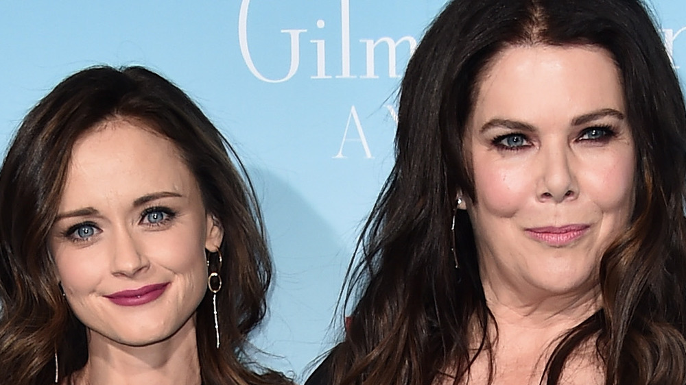 Alexis Bledel and Lauren Graham of Gilmore Girls