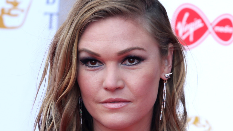 Julia Stiles walks the red carpet