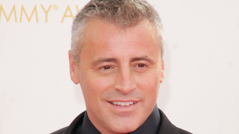 Matt LeBlanc smiles at an event