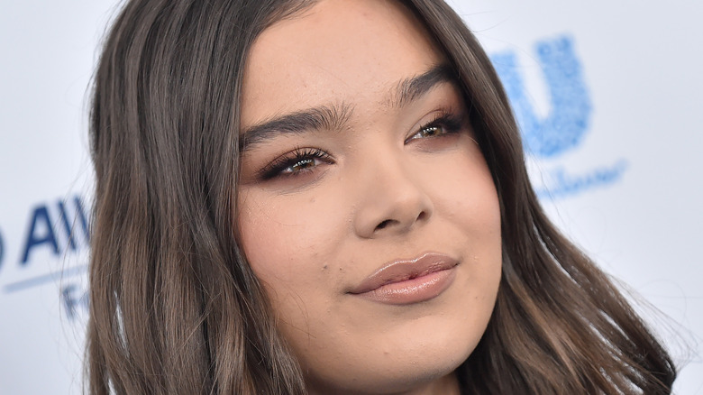 Hailee Steinfeld smiling