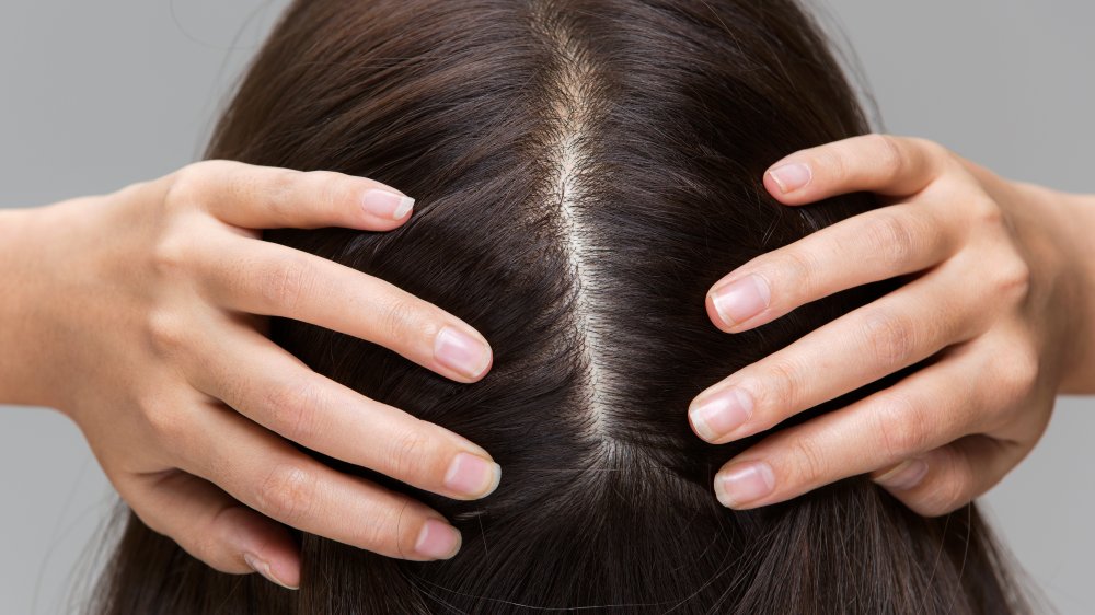 This Is How To Hide Gray Hair Without Dying It