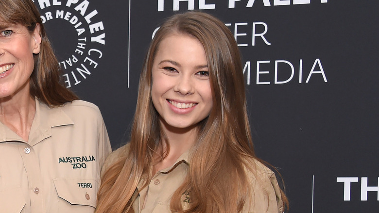 Bindi Irwin smiling
