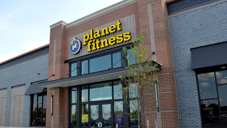 This Is What Sets The Lunk Alarm Off The Most At Planet Fitness