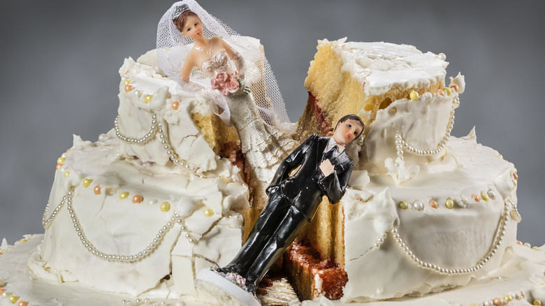 broken wedding cake