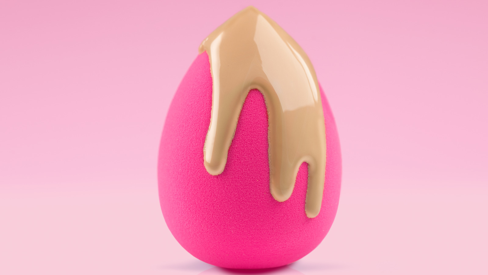 Throw Your Beautyblender Away Immediately If You Notice This