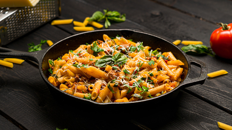 Cast iron skillet with pasta