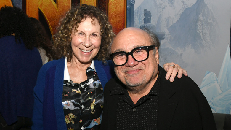 Rhea Perlman and Danny DeVito posing alongside one another at the 2019 Jumanji premiere