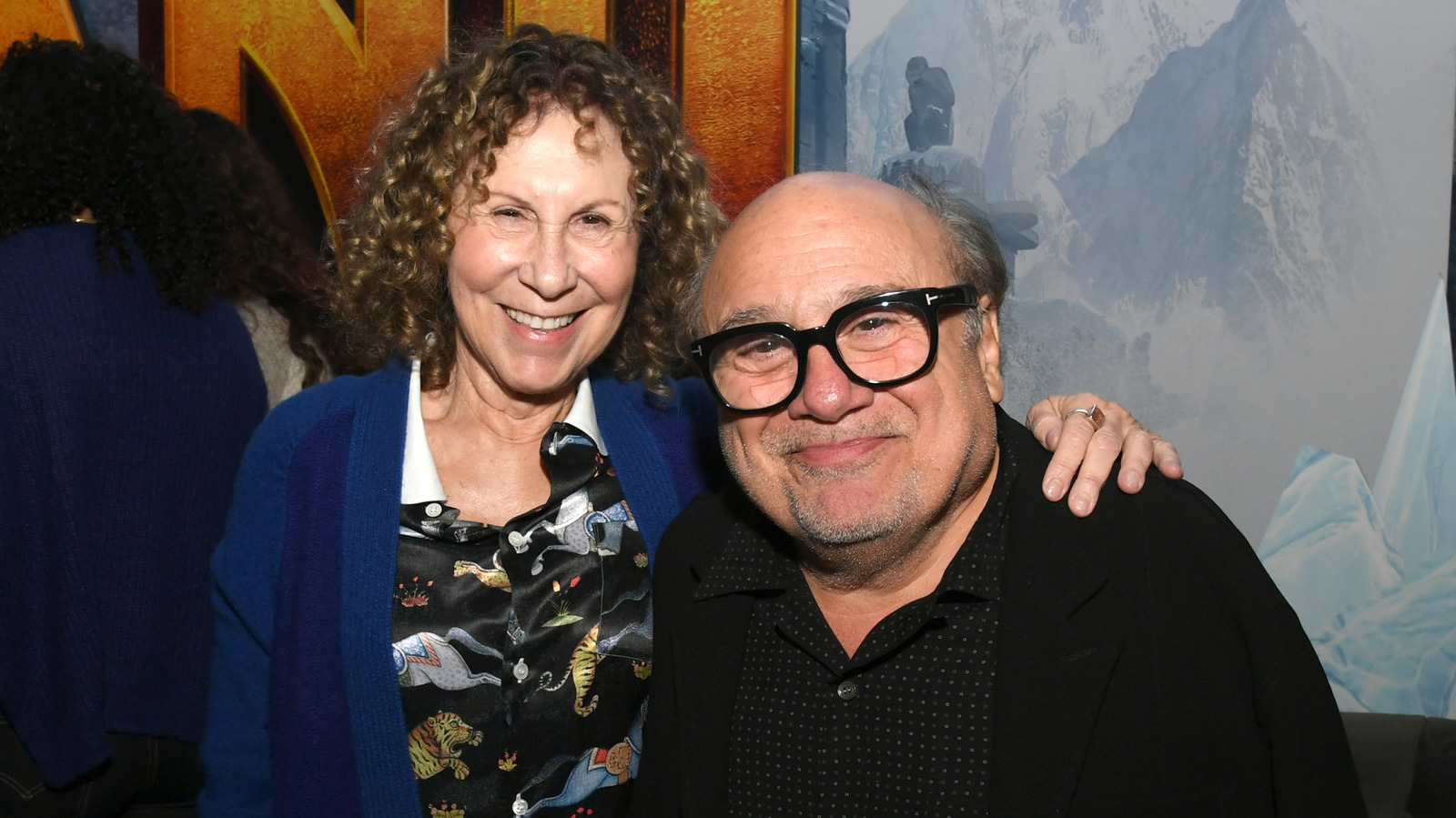 <a href="https://www.thelist.com/2175531/throwback-photos-rhea-perlman-danny-devito-young-parents/" target="_blank">Throwback Photos Of Rhea Perlman & Danny DeVito As Young Parents</a>