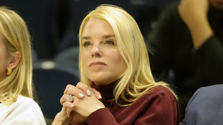 Pam Bondi sitting court side at a sports event