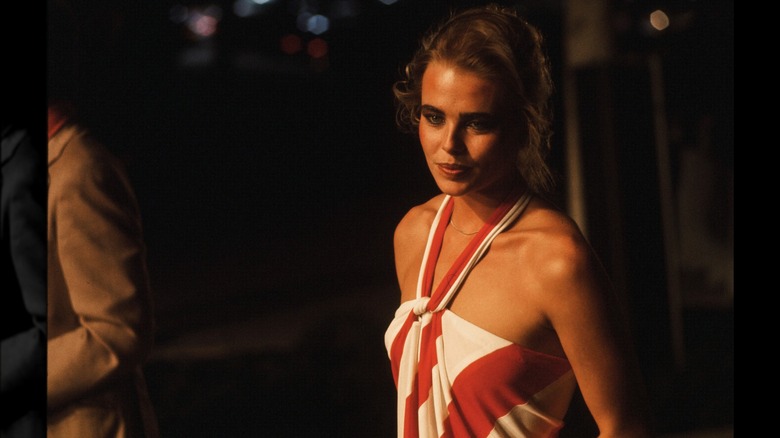 Margaux Hemingway on the red carpet at the 48th Academy Awards in 1976