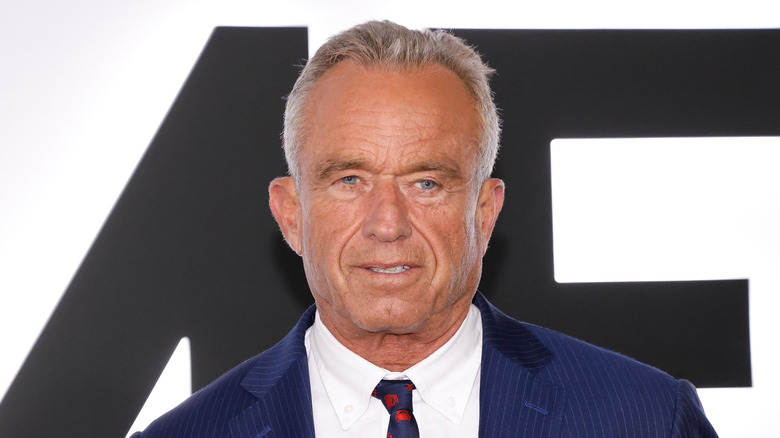 Robert F. Kennedy Jr in a suit at an event