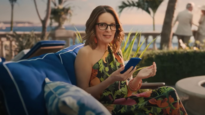 Tina Fey's Booking.com ad