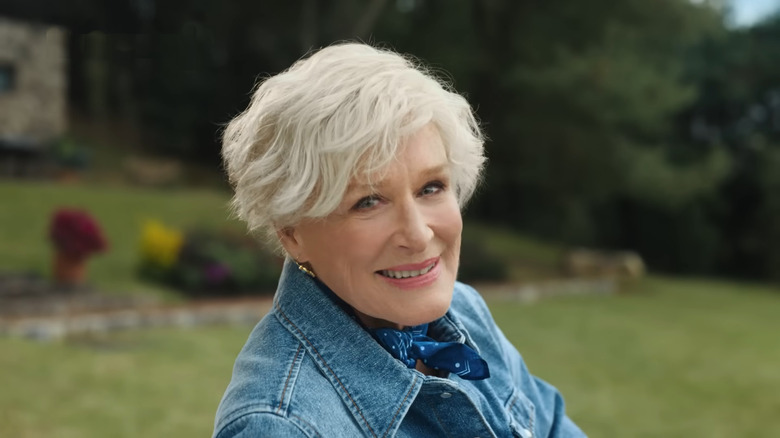 Glenn Close after removing the Tina Fey wig, is smiling