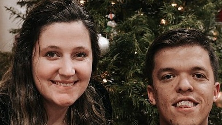 Zach and Tori Roloff smiling 