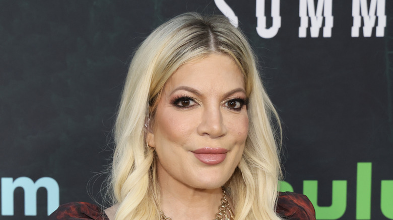 Tori Spelling smiling