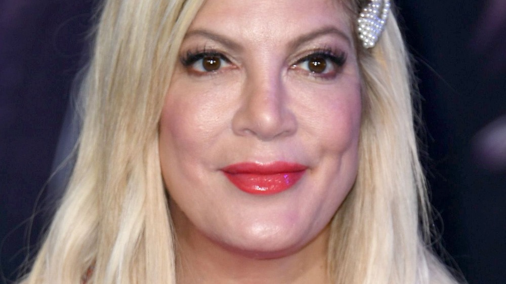 Tori Spelling smiling