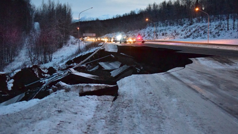 A road near the Alaskan city of Anchorage after the 2018 earthquake