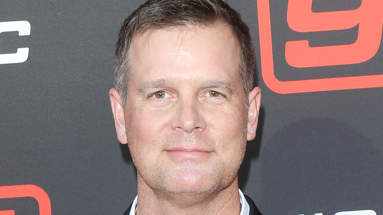 Peter Krause smiling at an event