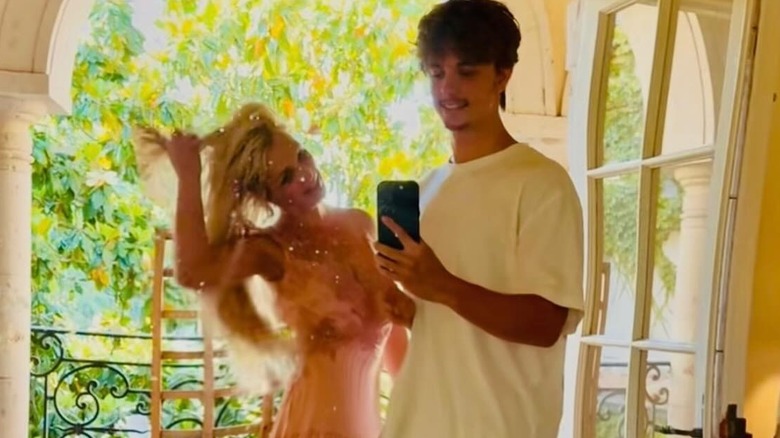Jayden Federline taking a selfie with Britney Spears