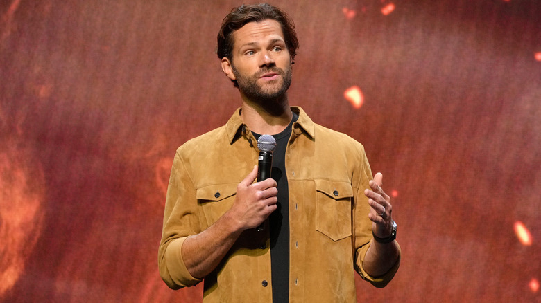 Jared Padalecki speaking at the CW Network's 2022 Upfront Presentation