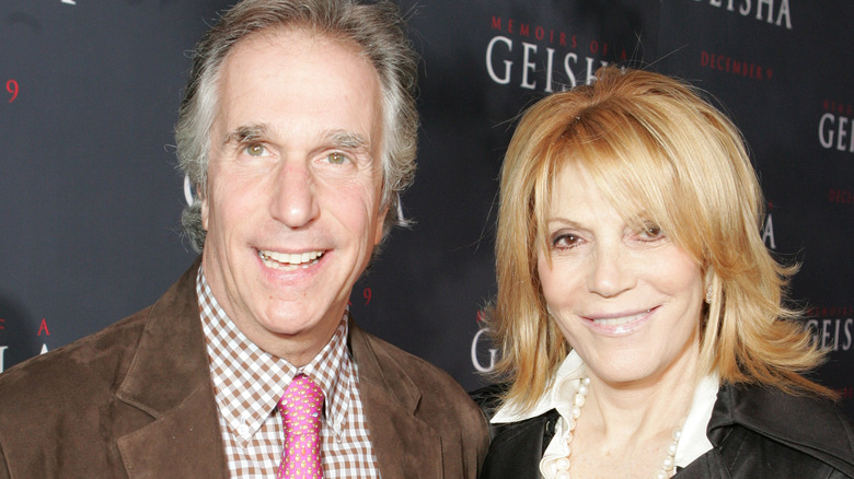 Henry Winkler and his wife on a 2005 red carpet.