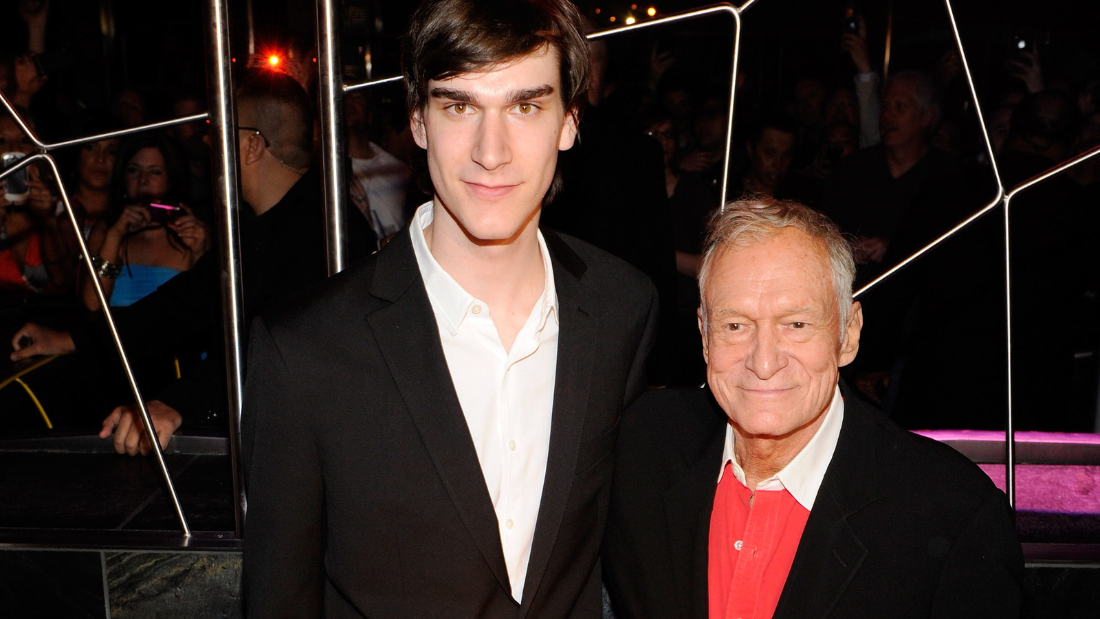 <a href="https://www.thelist.com/1708904/tragic-details-hugh-hefner-kids/" target="_blank">Tragic Details About Hugh Hefner’s Son Marston</a>