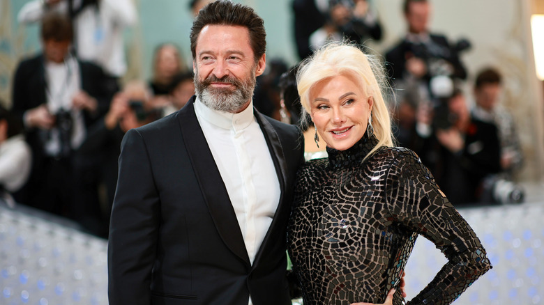 Hugh Jackman and Deborra-Lee Furness posing for photos