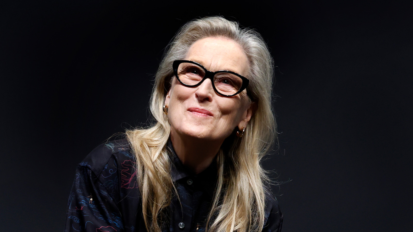 <a href="https://www.thelist.com/1938361/meryl-streep-tragic-life-details/" target="_blank">Tragic Details About Meryl Streep</a>