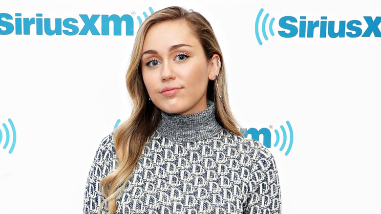 Miley Cyrus visiting SiriusXM Studios