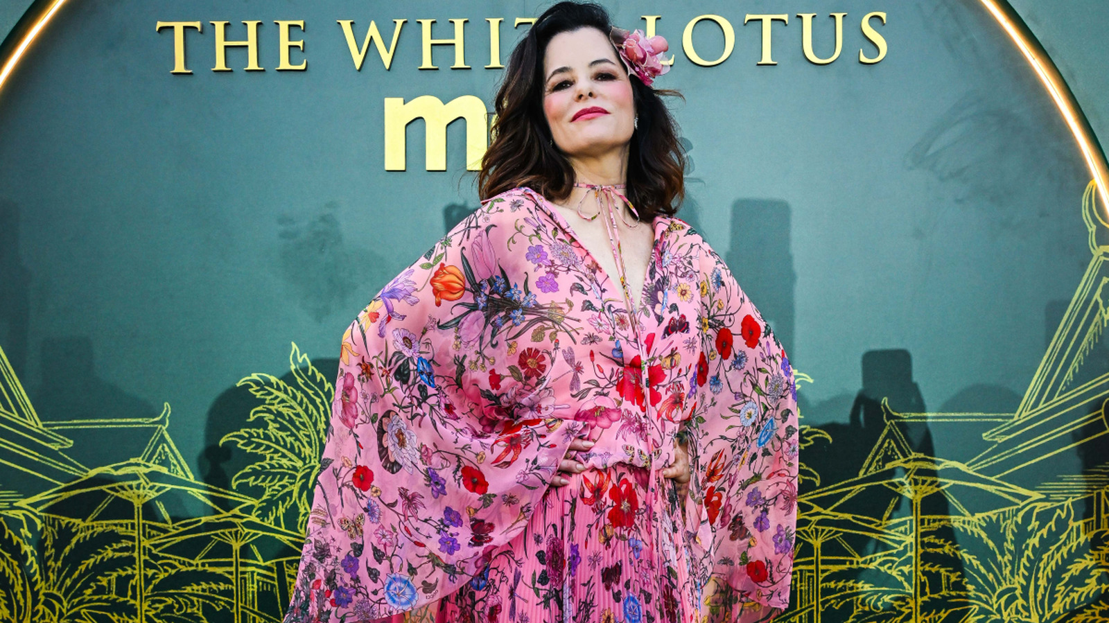 <a href="https://www.thelist.com/1804745/tragic-details-parker-posey-life/" target="_blank">Tragic Details About Parker Posey’s Life</a>