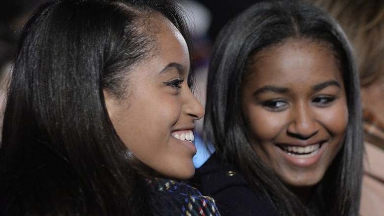 Sasha and Malia Obama