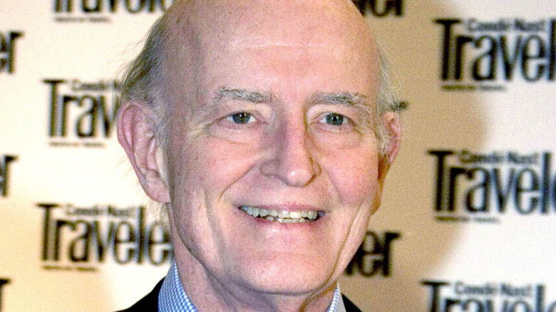 Peter Boyle smiling on a red carpet