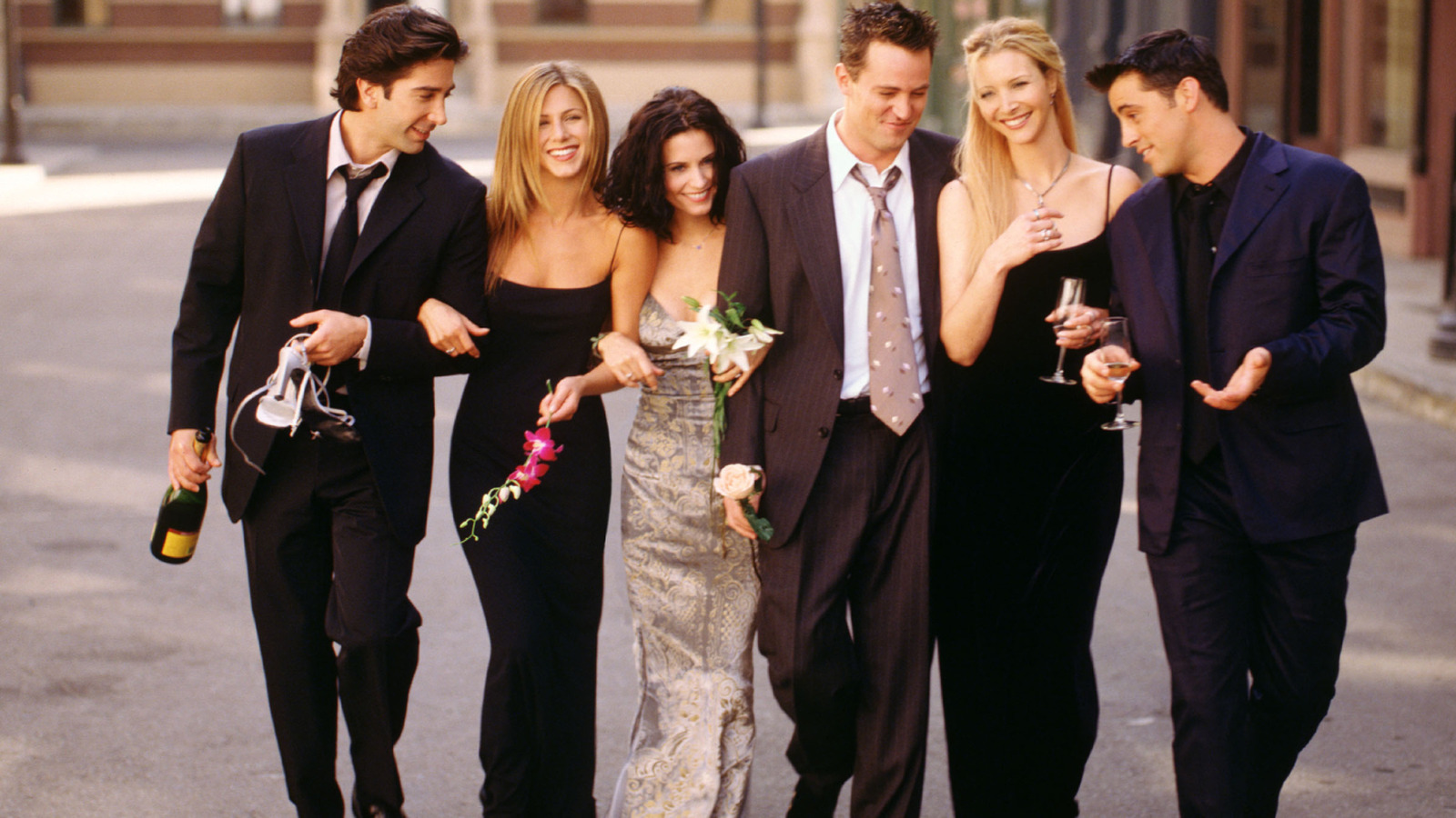 <a href="https://www.thelist.com/1729326/tragic-details-friends-cast/" target="_blank">Tragic Details About The Friends Cast</a>