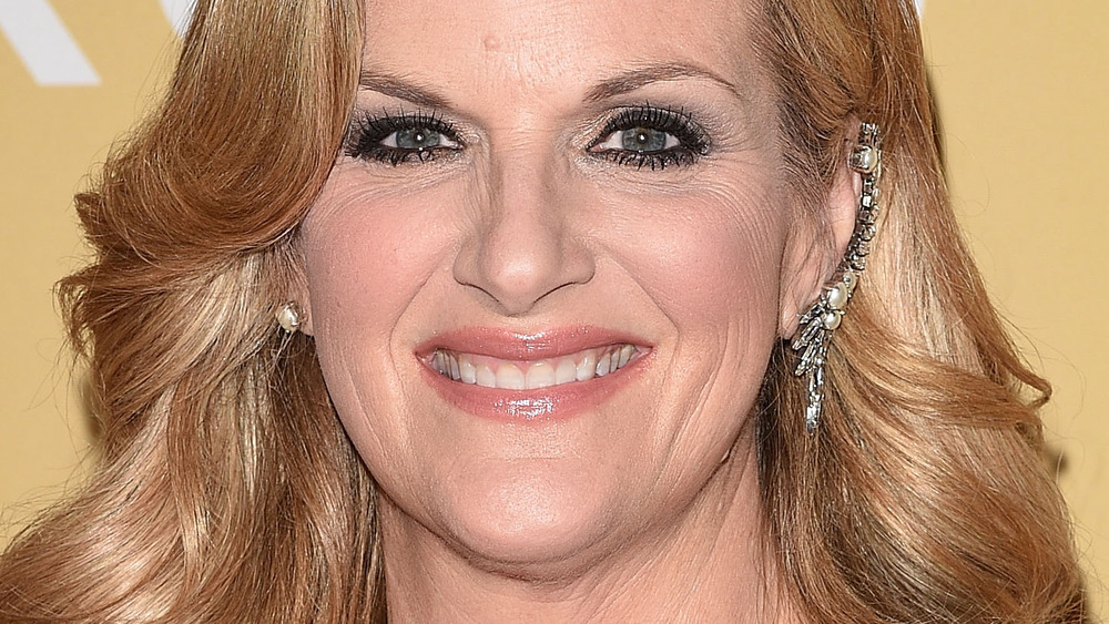 Trisha Yearwood smiling at event