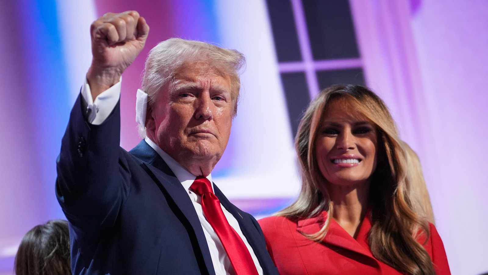 トランプ氏、メラニア夫人の本を読んでいないことをうっかり認める（驚きだ）