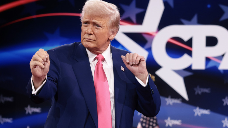 Donald Trump dancing