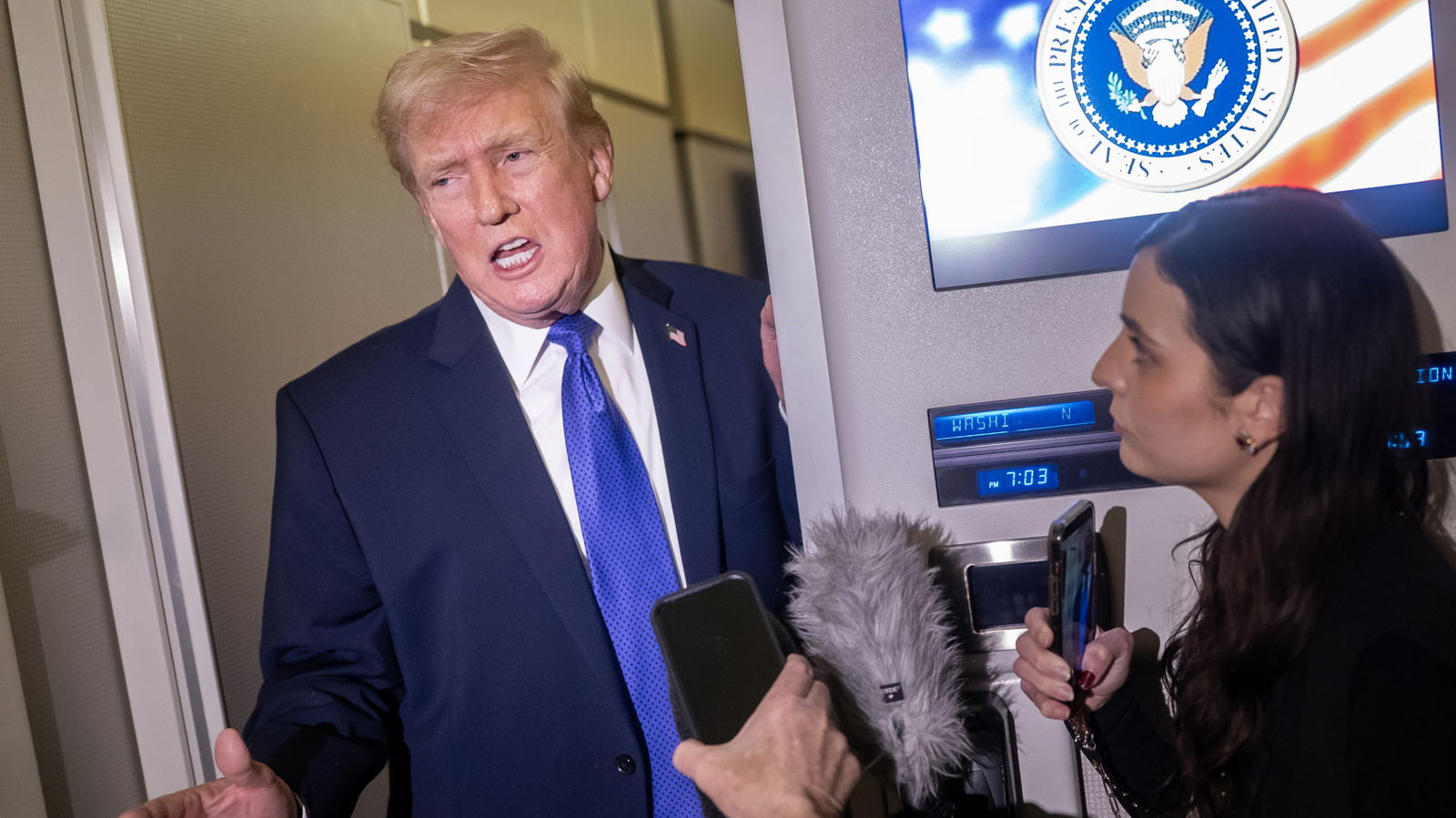 トランプ大統領、不倫の噂から逃れられない