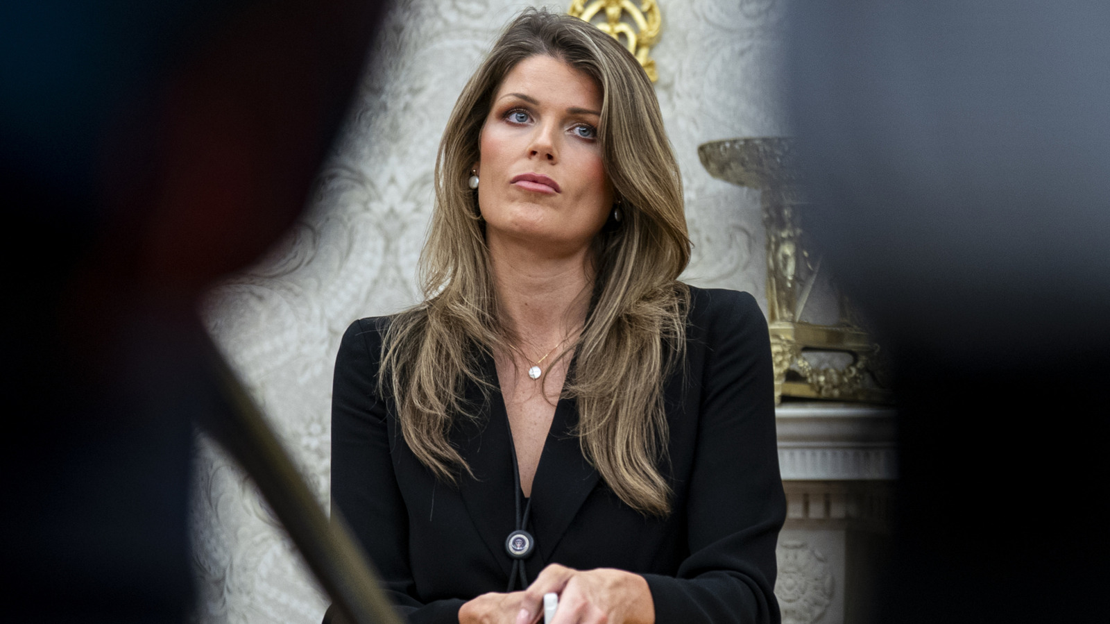 <a href="https://www.thelist.com/2028337/trump-lawyer-lindsey-halligan-put-on-blast-bizarre-text-messages-reporter/" target="_blank">Trump Lawyer Lindsey Halligan Was Put On Blast Over Bizarre Text Messages To A Reporter</a>