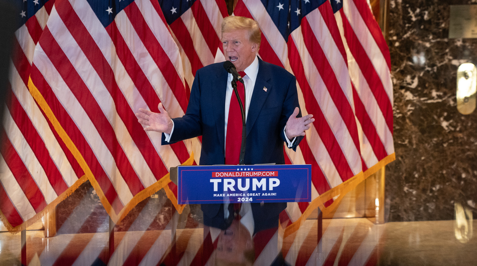 口止め料判決が量刑に向かう中、トランプ氏は高齢を理由に挙げる
