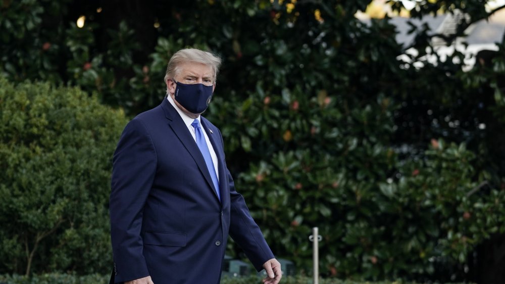 Trump going toward helicopter