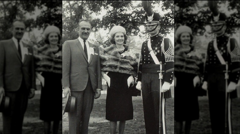 Fred Trump, Mary Trump, and Donald Trump smiling together