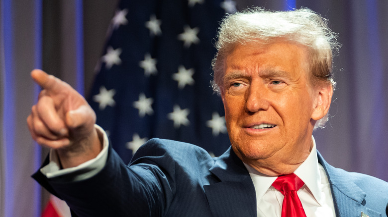 Donald Trump pointing