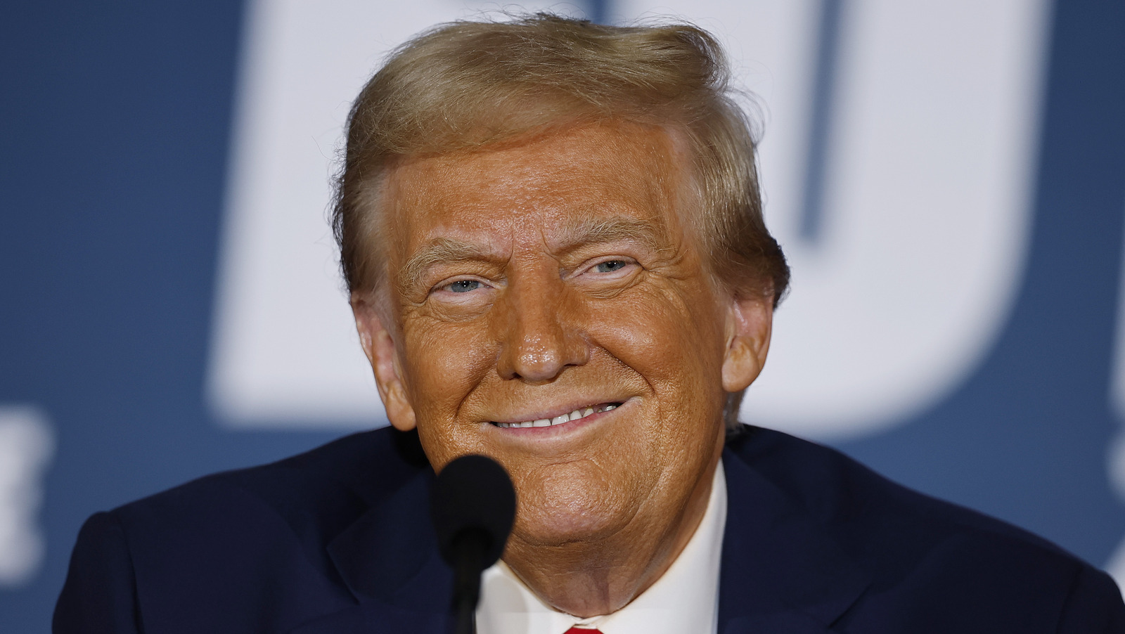 トランプ大統領ティム・ウォルツ批判でJDヴァンスに対する本当の気持ちが失墜