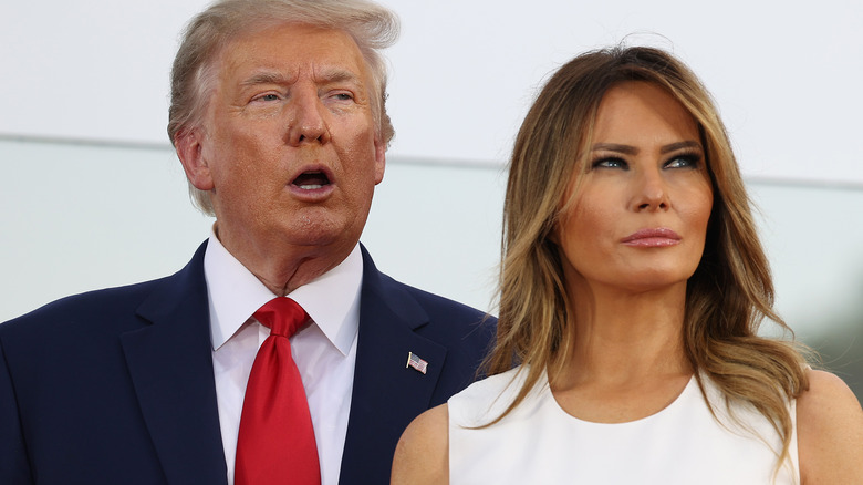 Donald Trump and Melania Trump standing together