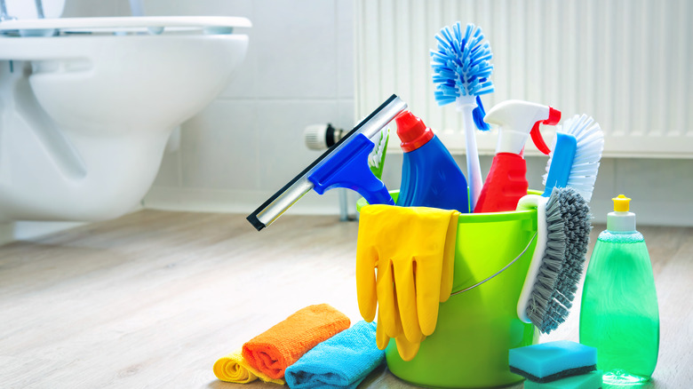 Cleaning supplies in a bathroom