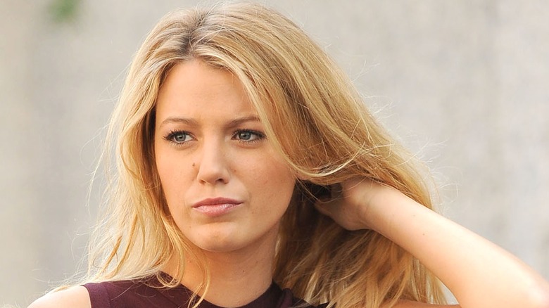 tweed blonde hair blake lively, blake lively blonde hair