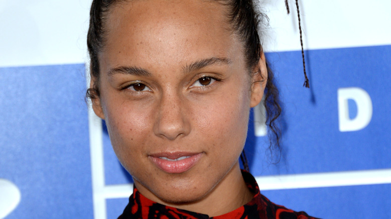 Alicia Keys without makeup