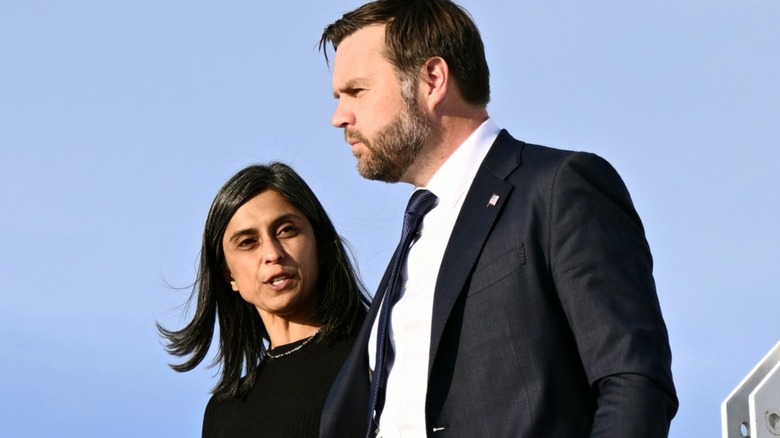 Usha Vance and JD Vance step off Air Force Two in Minneapolis, MN (2025)